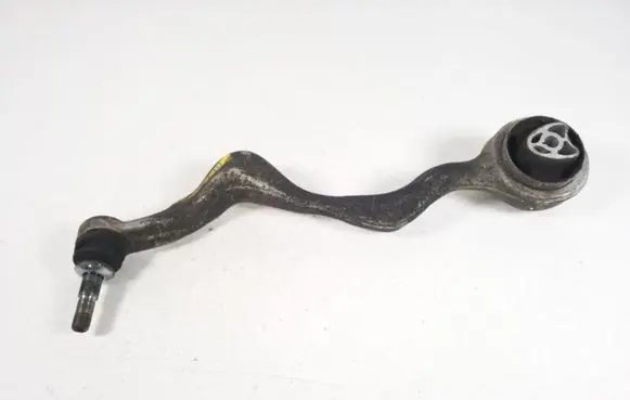 BMW 1 E82 E88 Front lower control arm/wishbone 2405862