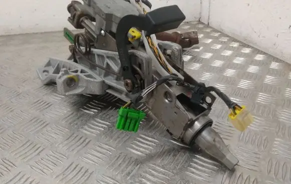 Volvo V50 Steering column universal joint 00628821 30680132