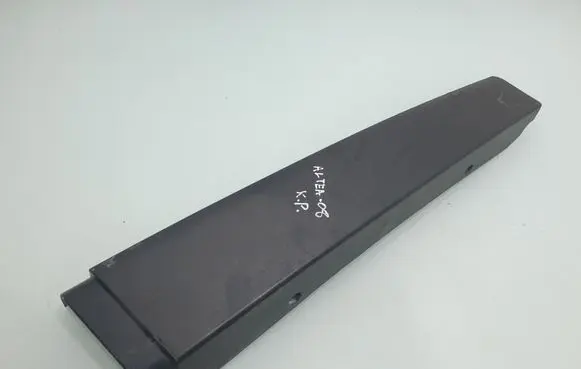 Seat Altea XL Front door glass trim molding 5P0853289B