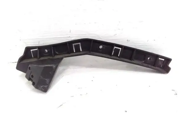 Fiat 500L Rear bumper mounting bracket 51886091 DX51886091