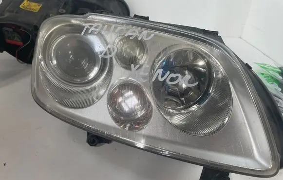 Volkswagen Touran I Headlight/headlamp