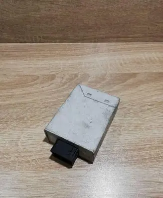 BMW 3 E46 Wing mirror control module 8376506