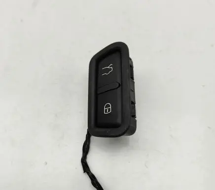 Maserati Levante Central locking switch button 670148498