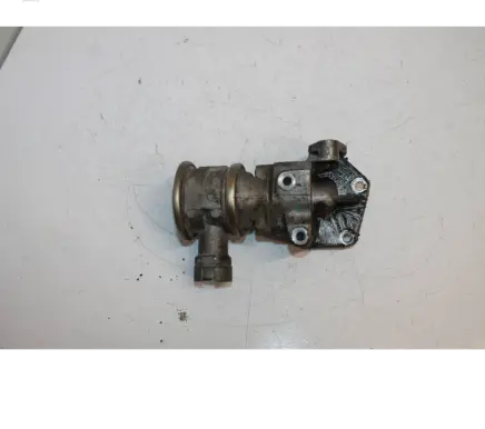 Audi A3 S3 8P EGR valve 06a131351f bc807t148 72277849