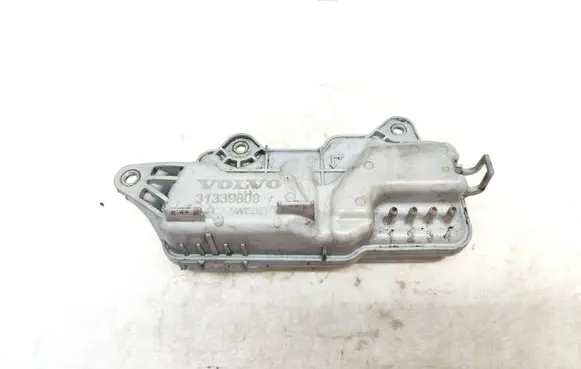 Vacuum air tank
