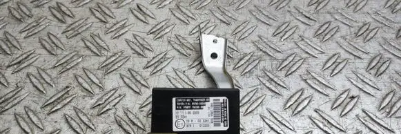 Toyota Avensis T270 Immobilizer control unit/module 8978005050