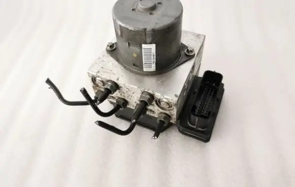 Volkswagen PASSAT B7 ABS Pump 3AA614109AJ