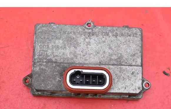 Opel Vectra C Voltage converter/converter module 5DV008290-00