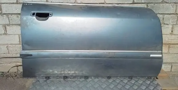 Audi A8 S8 D2 4D Front door