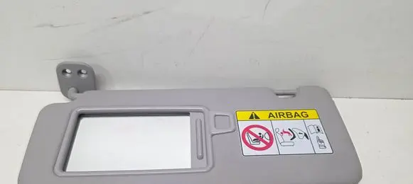 Sun visor