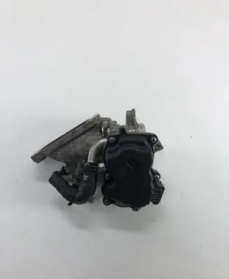 Volkswagen Tiguan Throttle valve 04L128059AA 04L128053AA 04L128637B
