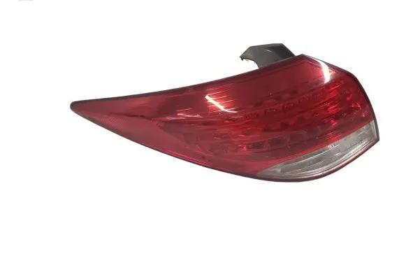 Hyundai i40 Rear/tail lights 924013Z000