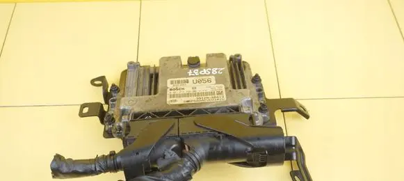 KIA Carens IV Other engine bay part 391202A413 28SP37