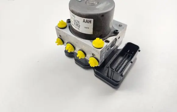 Chevrolet Spark ABS Pump 95996701 5WY7D01H