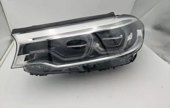 BMW 5 G30 G31 Headlight/headlamp 748354501