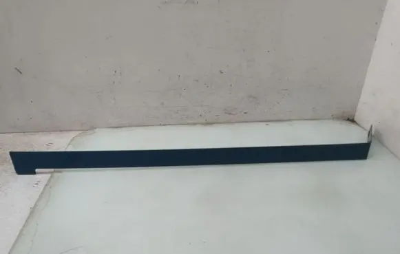 Volkswagen Caddy Sliding door trim (molding) 