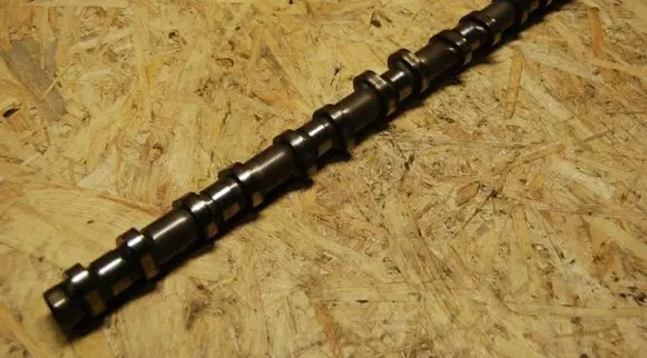 BMW X3 F25 Camshaft 7576161