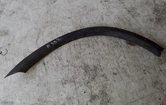 Mitsubishi Outlander Rear arch trim 7407A3042