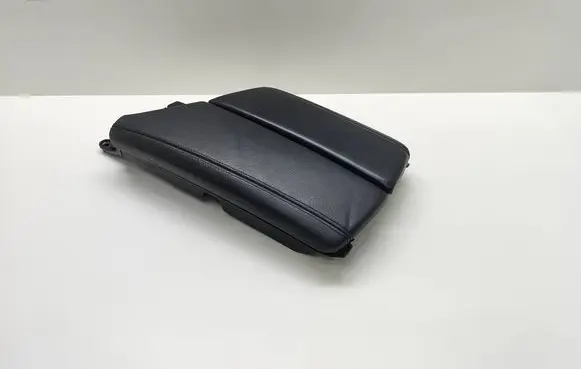 BMW 5 F10 F11 Armrest 9216890 921689012 E36791