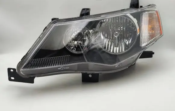 Mitsubishi Outlander Headlight/headlamp