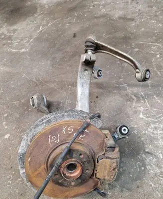 BMW X5 F15 Front wheel hub 6773783 6193501