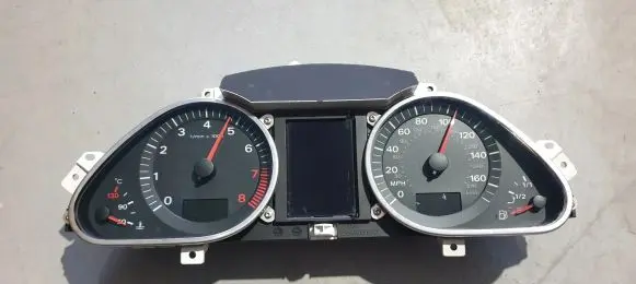 Audi A6 S6 C6 4F Speedometer (instrument cluster) 4F0920950K