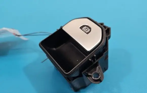 Land Rover Evoque I Handbrake/parking brake auto hold switch GJ322B623AA IMPRK1553088