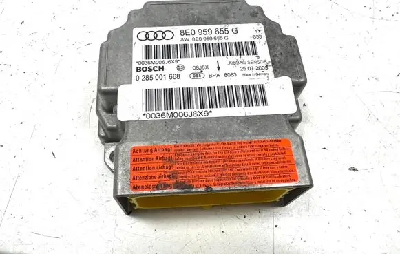 Audi A4 S4 B7 8E 8H Airbag control unit/module 8E0959655G 0285001668
