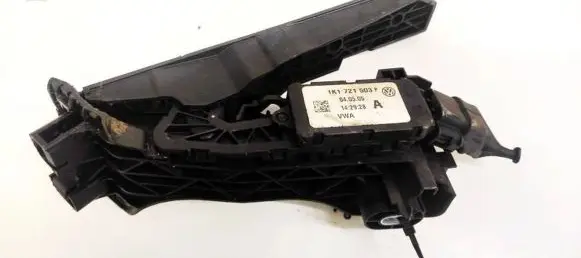 Skoda Octavia Mk2 (1Z) Accelerator throttle pedal 1K1721503P