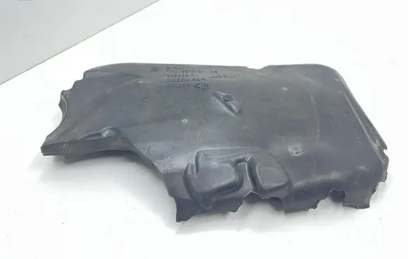 BMW 2 F22 F23 Heat shield in engine bay 8513137