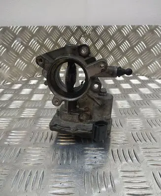 Opel Insignia A Throttle valve 50329302
