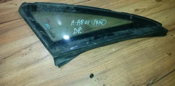 Audi A8 S8 D2 4D Rear side window 43r001403 Nenustatyta
