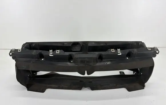 BMW 1 F20 F21 Radiator support slam panel bracket 7245789