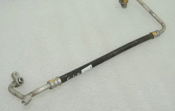 Suzuki Grand Vitara I Air conditioning (A/C) pipe/hose 9572065D01