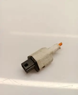 Renault Scenic III - Grand scenic III Brake pedal sensor switch 25320000R 25320000RA