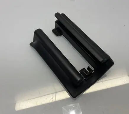 Mercedes-Benz E W211 Front driver seat rail trim 2119191120 A2119191120
