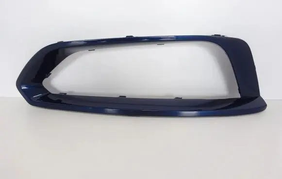 BMW 2 F22 F23 Front bumper lower grill 7311666