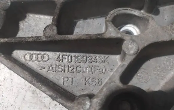 Audi A6 S6 C6 4F Engine mounting bracket 4F0199343K
