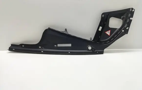 BMW 5 F10 F11 Engine bonnet/hood lock trim molding 7019804 51767019804 10627110