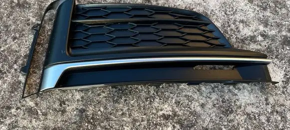 Audi A5 Front bumper lower grill 8W6807682F 8W6807682