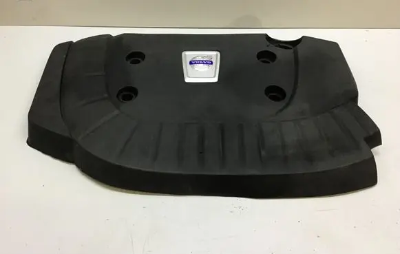 Volvo V60 Engine cover (trim) 31339884