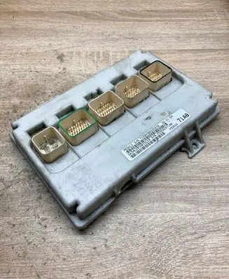 Chrysler Voyager Comfort/convenience module P05082471AB 05082471AB 71AB