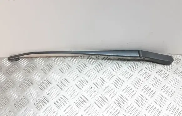 Opel Zafira A Front wiper blade arm 90582557