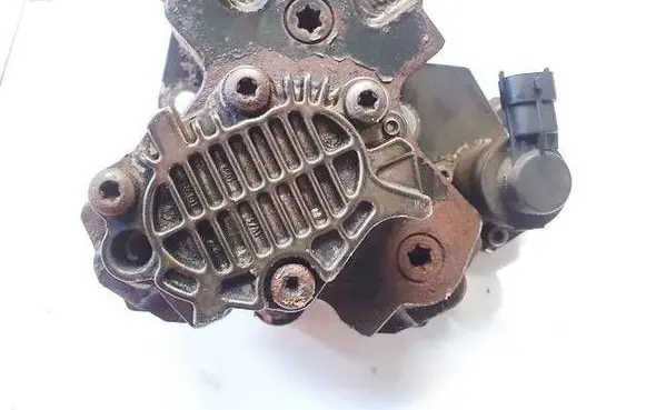 Honda Civic Fuel injection high pressure pump 0445010141