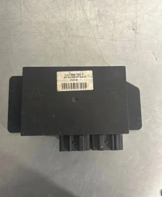 Volkswagen Golf IV Comfort/convenience module 1J0959799F 5DK00795200