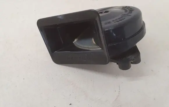 Renault Espace - Grand espace IV Horn signal 8200266404 8200266404B