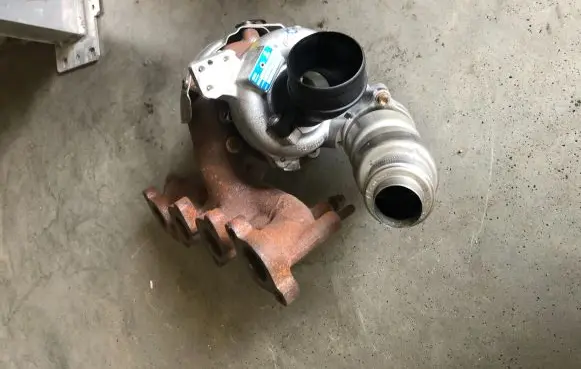 Volkswagen Tiguan Turbo 03G971858