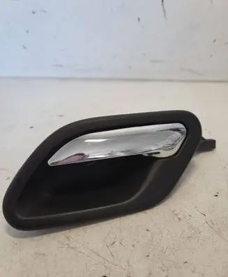 BMW 5 E39 Front door interior handle 8226049