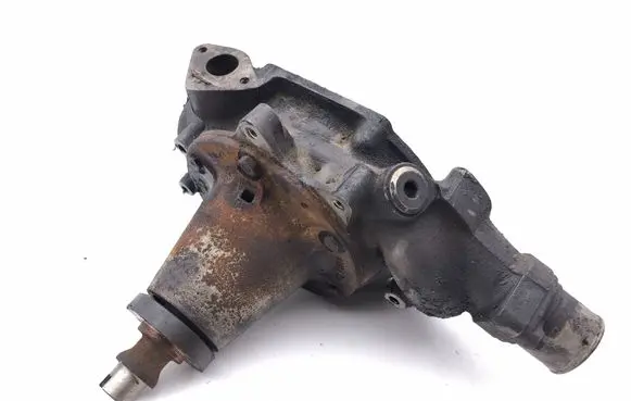 Rolls-Royce Silver Spirit Water pump UE42111