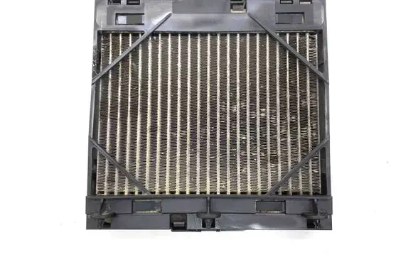 BMW 7 F01 F02 F03 F04 Optional radiator 7572542 757254203